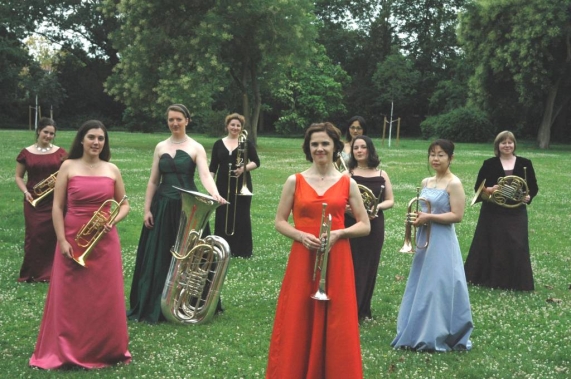 Women in Brass : Team